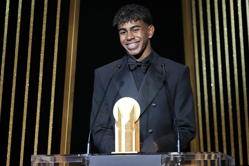 Lamine Yamal wins Kopa Trophy